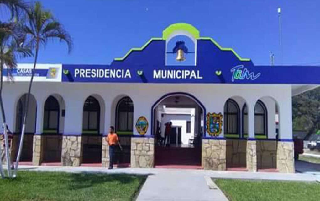 En Villa de Casas varios (1)