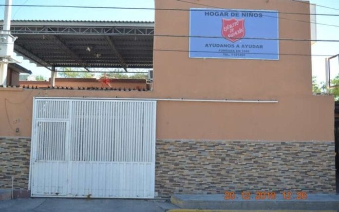 ejercito de salvacion Nuevo Laredo