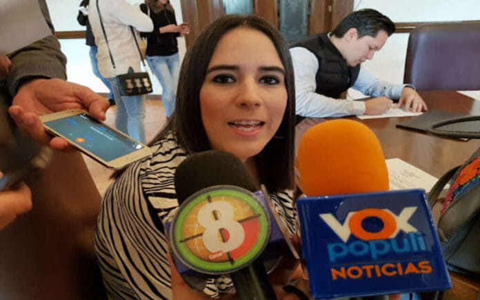 Karleny Miroslava Perales Escalante regidora (1)