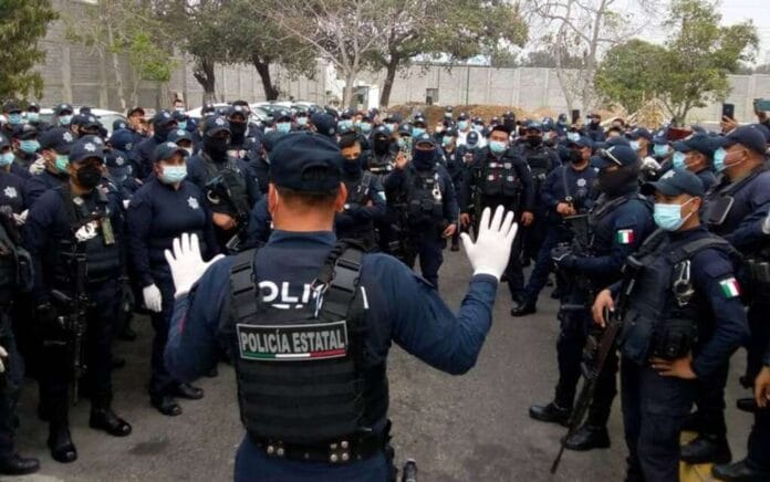 protesta de estatales en Altamira (2)