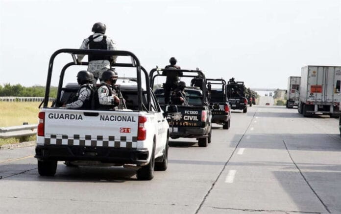 vigilancia carretera nuevo laredo-Monterrey (1)