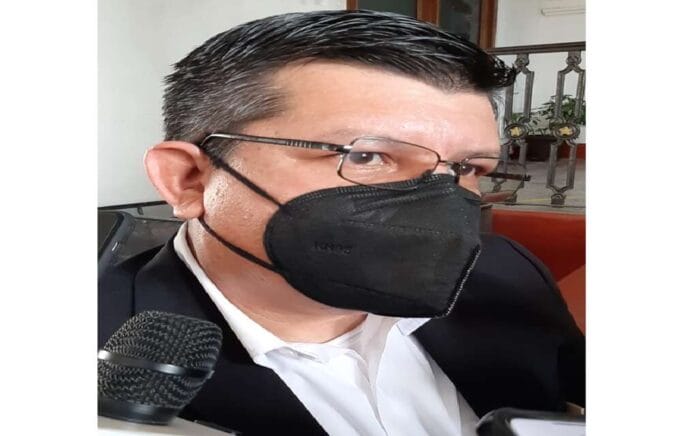 Héctor Saldívar (1)