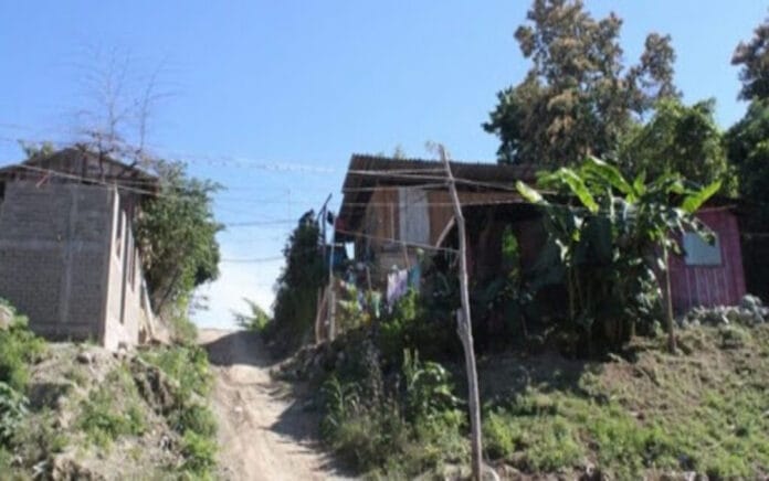 AEBFFE5D-4406-498D-AC10-E105B1F4B6FE