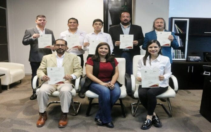 326b7a32-584e-4e16-a13d-43e8a2d9423e