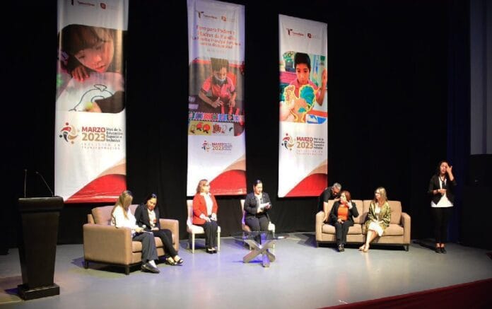 ae87b7d2-d077-4a80-aaaa-35a4e6076d5d