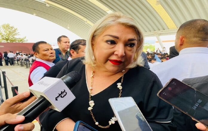 Adriana Lozano Rodríguez Secretaria