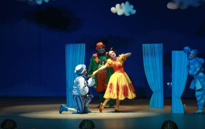 98ff77c6-1f03-4356-aff0-8f18b1ccbb16