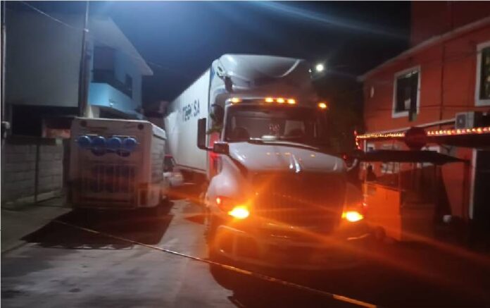 Iniciarán el proceso penal contra daños causados por trailero y a las unidades de Tránsito de Tampico