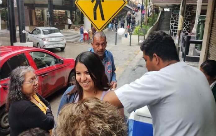 Llevan inoculación de Covid-19 e influenza a Tampico