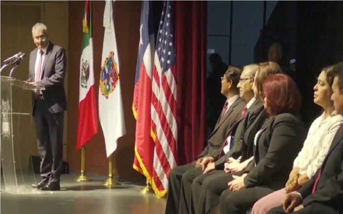 f0ff8bf8-b65c-464b-a481-dcfa1cb2b19e