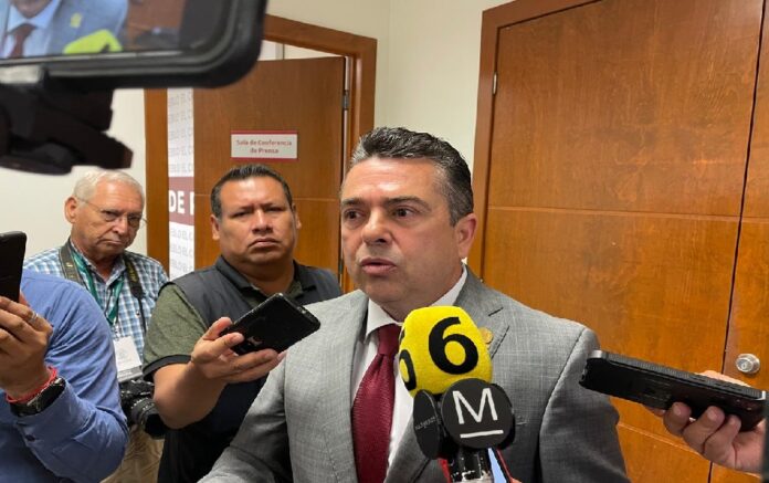 Eliphalet Gómez Lozano