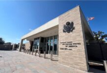 Detenido con documentación falsa afuera de Consulado