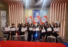 Estudiantes de UTTN participa en Congreso en Comercio Internacional