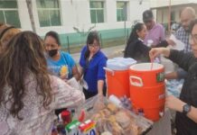 Estudiantes de UPV entregan donativos al Hospital General y Hospital Civil