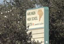 Bajo custodia menor tras reportarse arma en preparatoria de Harlingen