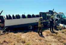 15 personas lesionadas en volcadura de camión