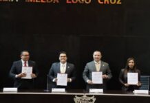 Firman convenio SIPINNA y Congreso del Estado