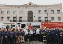 Anuncian aumento salarial del 30% a bomberos
