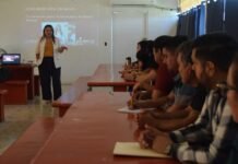 Imparten curso-taller sobre salud mental en entorno laboral