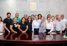 Se reúne personal eventual de Salud con titular de SST