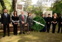 Rinden homenaje a Amalia González Caballero en la CDMX