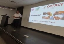 Imparten Conferencia sobre adicción al celular a estudiantes de UPV