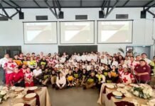 Reconocen labor de las y los paramédicos en su día