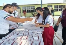 Concluye en Nuevo Laredo entrega de Becas Rita Cetina