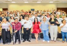 Reciben capacitación servidores públicos sobre Lengua de Señas Mexicana