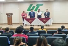 UTNL realiza entrega de becas a estudiantes