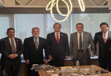 Impulsa gobernador Américo Villarreal agenda con CANACAR y CONCAMIN