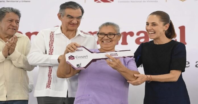 162-2026.-Con la entrega de viviendas se hace justicia a quienes menos tienen Claudia Sheinbaum (2)