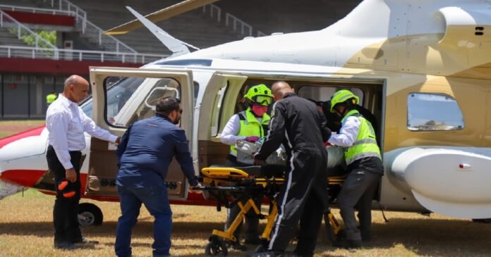 SST-135-2026.-Trasladan a niño lesionado en ambulancia aérea (3)